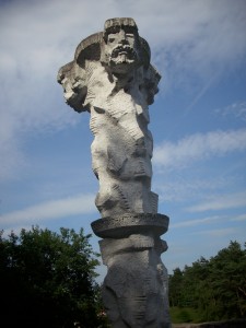 1. Pomnik Trygława, Wolin