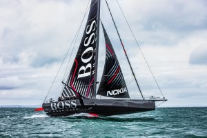 HUGO BOSS boat starboard low angle - Picture credit ALEX THOMSON RACING